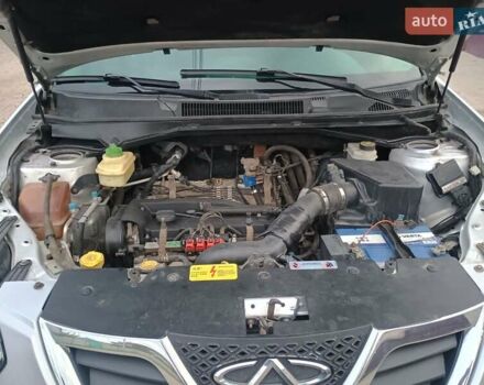 Сірий Чері Тігго, об'ємом двигуна 1.85 л та пробігом 170 тис. км за 4950 $, фото 11 на Automoto.ua