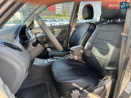 Чери Тигго 2008 в Киеве на Automoto.ua Серый Чери Тигго, объемом двигателя 2.35 л и пробегом 104 тыс. км за 3500 $, фото 1 на Automoto.ua