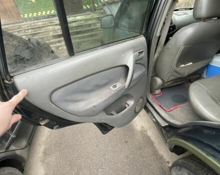 Зеленый Чери Тигго, объемом двигателя 2.4 л и пробегом 261 тыс. км за 3000 $, фото 17 на Automoto.ua