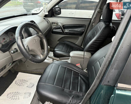 Зелений Чері Тігго, об'ємом двигуна 2.35 л та пробігом 233 тис. км за 3999 $, фото 8 на Automoto.ua