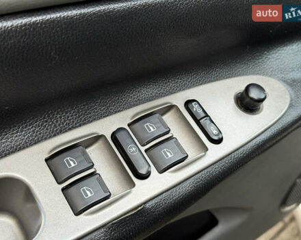 Зелений Чері Тігго, об'ємом двигуна 2.35 л та пробігом 233 тис. км за 3999 $, фото 18 на Automoto.ua