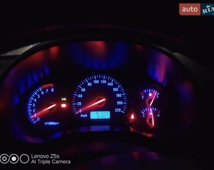Чери Тигго 2008 в Киеве на Automoto.ua Зеленый Чери Тигго, объемом двигателя 2.35 л и пробегом 97 тыс. км за 5000 $, фото 5 на Automoto.ua