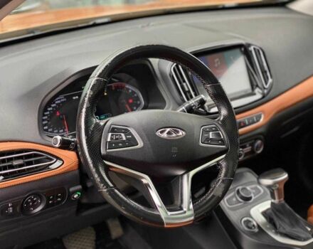 Помаранчевий Чері Тігго, об'ємом двигуна 1.5 л та пробігом 150 тис. км за 10490 $, фото 10 на Automoto.ua