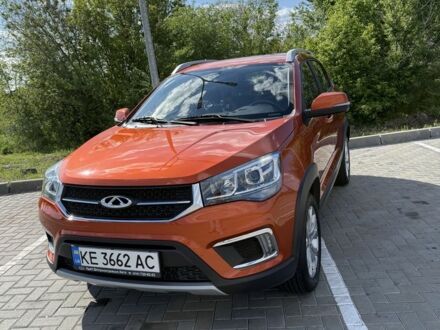 Чері Тігго 2019 у Дніпро (Дніпропетровську) на Automoto.ua Помаранчевий Чері Тігго, об'ємом двигуна 1.5 л та пробігом 33 тис. км за 8500 $, фото 1 на Automoto.ua