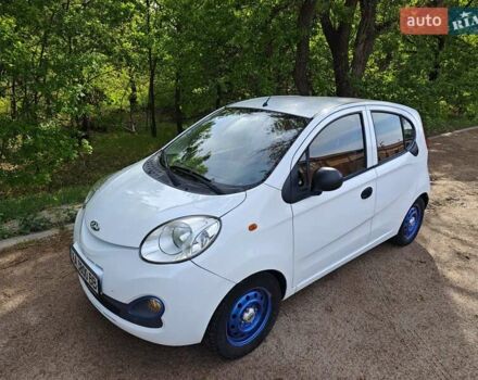 Білий Чері eQ, об'ємом двигуна 0 л та пробігом 49 тис. км за 4900 $, фото 5 на Automoto.ua