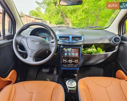 Білий Чері eQ, об'ємом двигуна 0 л та пробігом 49 тис. км за 4900 $, фото 11 на Automoto.ua