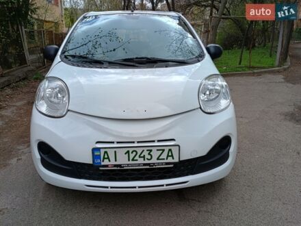 Білий Чері eQ, об'ємом двигуна 0 л та пробігом 40 тис. км за 5800 $, фото 1 на Automoto.ua