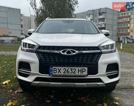 Белый Чери Tiggo 4, объемом двигателя 1.5 л и пробегом 15 тыс. км за 12500 $, фото 1 на Automoto.ua