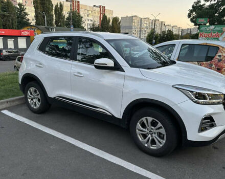 Белый Чери Tiggo 4 Pro, объемом двигателя 1.5 л и пробегом 18 тыс. км за 15700 $, фото 2 на Automoto.ua