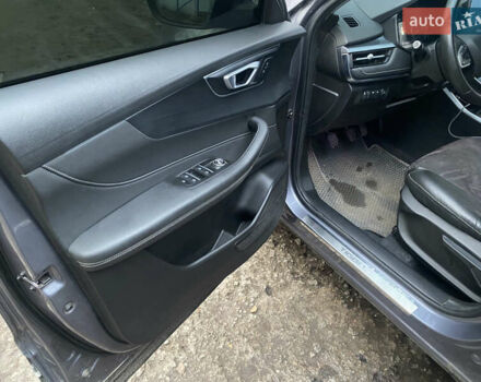 Серый Чери Tiggo 4 Pro, объемом двигателя 1.5 л и пробегом 41 тыс. км за 15000 $, фото 11 на Automoto.ua