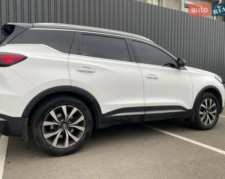 Белый Чери Tiggo 7 Pro, объемом двигателя 1.5 л и пробегом 67 тыс. км за 18550 $, фото 3 на Automoto.ua