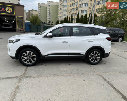 Чери Tiggo 7 Pro 2021 в Киеве на Automoto.ua Белый Чери Tiggo 7 Pro, объемом двигателя 1.5 л и пробегом 18 тыс. км за 17500 $, фото 1 на Automoto.ua