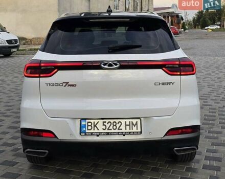 Белый Чери Tiggo 7 Pro, объемом двигателя 1.5 л и пробегом 55 тыс. км за 14900 $, фото 5 на Automoto.ua