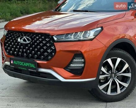 Оранжевый Чери Tiggo 7 Pro, объемом двигателя 1.5 л и пробегом 10 тыс. км за 16990 $, фото 2 на Automoto.ua