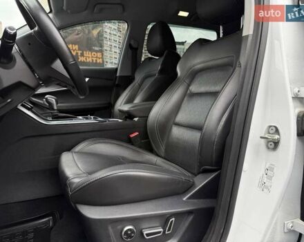 Белый Чери Tiggo 8, объемом двигателя 1.97 л и пробегом 69 тыс. км за 13490 $, фото 8 на Automoto.ua