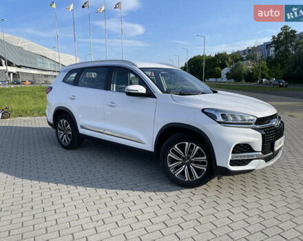 Белый Чери Tiggo 8, объемом двигателя 1.97 л и пробегом 25 тыс. км за 14000 $, фото 2 на Automoto.ua