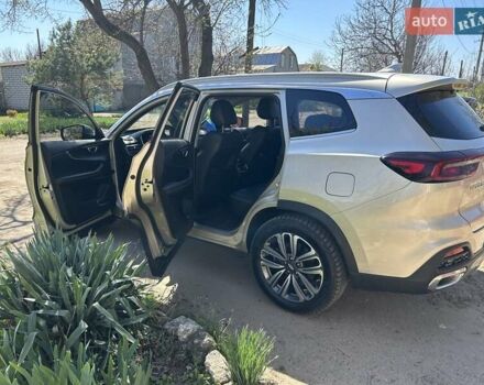 Бежевий Чері Tiggo 8, об'ємом двигуна 1.97 л та пробігом 53 тис. км за 16400 $, фото 3 на Automoto.ua