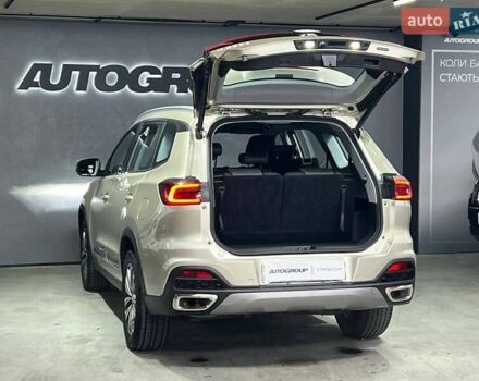 Бежевый Чери Tiggo 8, объемом двигателя 1.97 л и пробегом 61 тыс. км за 15850 $, фото 5 на Automoto.ua