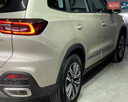 Бежевый Чери Tiggo 8, объемом двигателя 1.97 л и пробегом 61 тыс. км за 15850 $, фото 7 на Automoto.ua