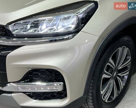 Бежевый Чери Tiggo 8, объемом двигателя 1.97 л и пробегом 61 тыс. км за 15850 $, фото 3 на Automoto.ua