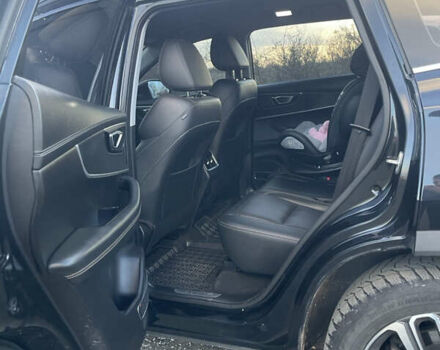 Чері Tiggo 8 2020 у Кривому Розі на Automoto.ua Чорний Чері Tiggo 8, об'ємом двигуна 1.97 л та пробігом 58 тис. км за 15300 $, фото 16 на Automoto.ua