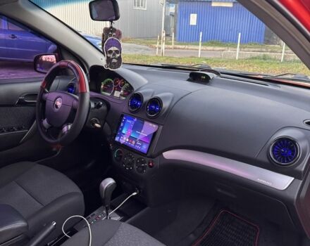 Красный Шевроле Алеро, объемом двигателя 1.5 л и пробегом 185 тыс. км за 5300 $, фото 6 на Automoto.ua