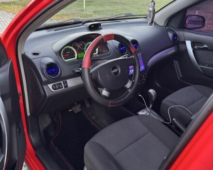 Красный Шевроле Алеро, объемом двигателя 1.5 л и пробегом 185 тыс. км за 5300 $, фото 5 на Automoto.ua