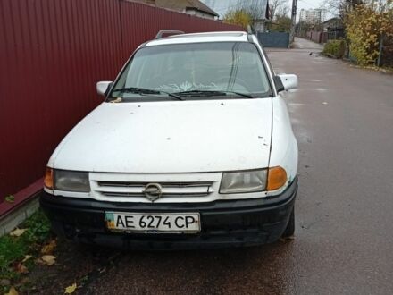 Белый Шевроле Астра, объемом двигателя 1.6 л и пробегом 212 тыс. км за 953 $, фото 1 на Automoto.ua