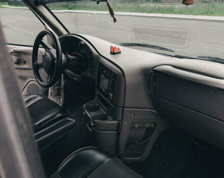 Шевроле Астро 2005 в Чернигове на Automoto.ua Белый Шевроле Астро, объемом двигателя 4.3 л и пробегом 270 тыс. км за 8000 $, фото 14 на Automoto.ua