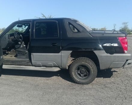 Черный Шевроле Аваланч, объемом двигателя 5.3 л и пробегом 200 тыс. км за 4400 $, фото 8 на Automoto.ua