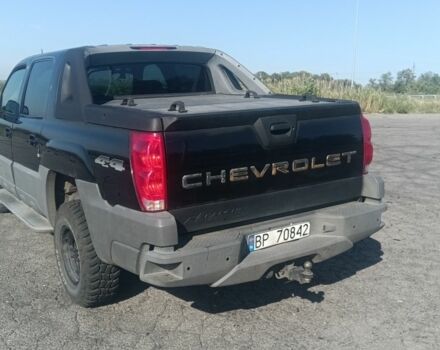 Черный Шевроле Аваланч, объемом двигателя 5.3 л и пробегом 200 тыс. км за 4400 $, фото 10 на Automoto.ua