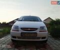 Белый Шевроле Авео, объемом двигателя 1.5 л и пробегом 250 тыс. км за 3700 $, фото 3 на Automoto.ua