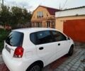 Белый Шевроле Авео, объемом двигателя 1.5 л и пробегом 250 тыс. км за 3700 $, фото 2 на Automoto.ua