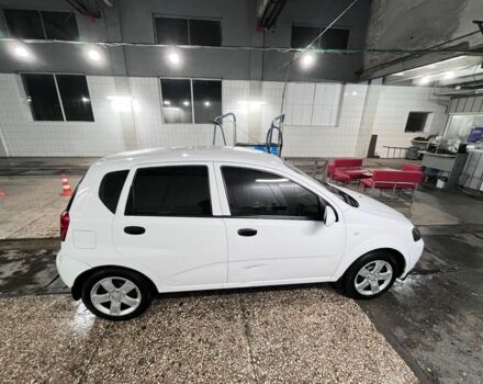 Білий Шевроле Авео, об'ємом двигуна 1.5 л та пробігом 317 тис. км за 3000 $, фото 4 на Automoto.ua
