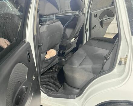 Білий Шевроле Авео, об'ємом двигуна 1.5 л та пробігом 317 тис. км за 3000 $, фото 16 на Automoto.ua