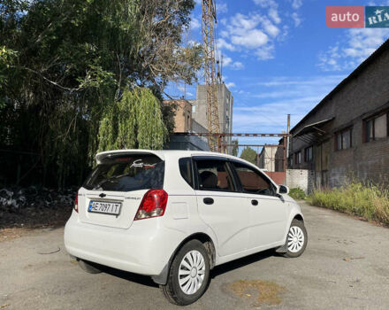 Білий Шевроле Авео, об'ємом двигуна 1.5 л та пробігом 211 тис. км за 2950 $, фото 5 на Automoto.ua