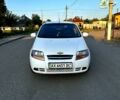 Белый Шевроле Авео, объемом двигателя 1.5 л и пробегом 213 тыс. км за 2350 $, фото 1 на Automoto.ua
