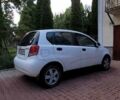 Белый Шевроле Авео, объемом двигателя 1.5 л и пробегом 295 тыс. км за 3000 $, фото 4 на Automoto.ua