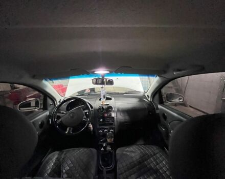 Білий Шевроле Авео, об'ємом двигуна 1.5 л та пробігом 317 тис. км за 3000 $, фото 11 на Automoto.ua