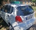 Белый Шевроле Авео, объемом двигателя 1.5 л и пробегом 200 тыс. км за 2500 $, фото 1 на Automoto.ua
