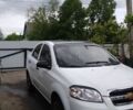 Белый Шевроле Авео, объемом двигателя 1.5 л и пробегом 232 тыс. км за 3300 $, фото 1 на Automoto.ua