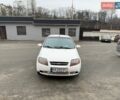 Белый Шевроле Авео, объемом двигателя 1.5 л и пробегом 245 тыс. км за 3350 $, фото 2 на Automoto.ua