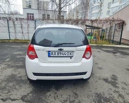 Білий Шевроле Авео, об'ємом двигуна 1.5 л та пробігом 80 тис. км за 4500 $, фото 2 на Automoto.ua