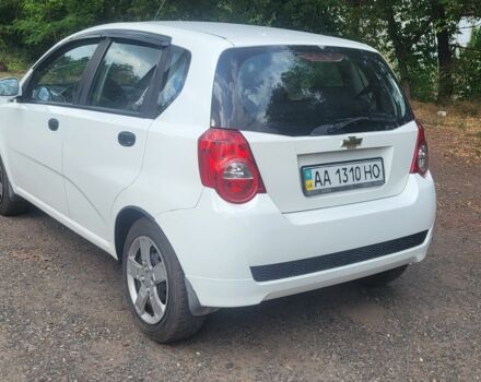 Белый Шевроле Авео, объемом двигателя 1.5 л и пробегом 250 тыс. км за 3950 $, фото 5 на Automoto.ua