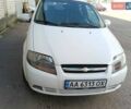 Белый Шевроле Авео, объемом двигателя 1.5 л и пробегом 123 тыс. км за 2300 $, фото 1 на Automoto.ua