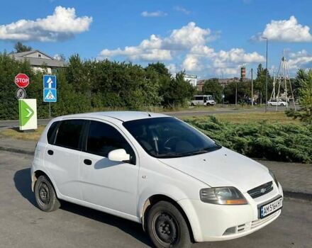 Белый Шевроле Авео, объемом двигателя 1.5 л и пробегом 310 тыс. км за 2500 $, фото 6 на Automoto.ua