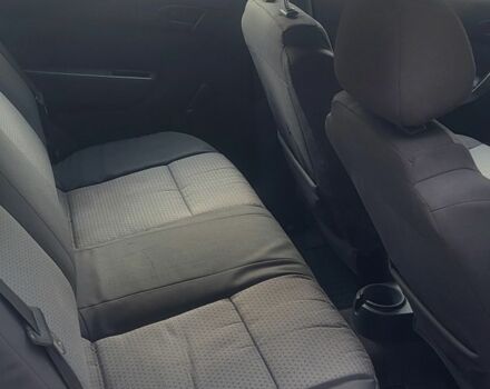 Белый Шевроле Авео, объемом двигателя 1.5 л и пробегом 250 тыс. км за 3950 $, фото 6 на Automoto.ua