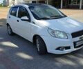 Белый Шевроле Авео, объемом двигателя 1.5 л и пробегом 210 тыс. км за 3200 $, фото 1 на Automoto.ua