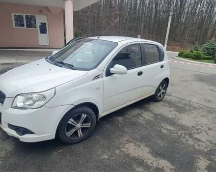 Білий Шевроле Авео, об'ємом двигуна 1.5 л та пробігом 80 тис. км за 4500 $, фото 1 на Automoto.ua
