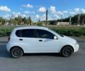 Белый Шевроле Авео, объемом двигателя 1.5 л и пробегом 310 тыс. км за 2500 $, фото 5 на Automoto.ua